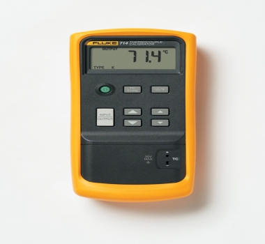 Fluke 714 熱電偶校準器